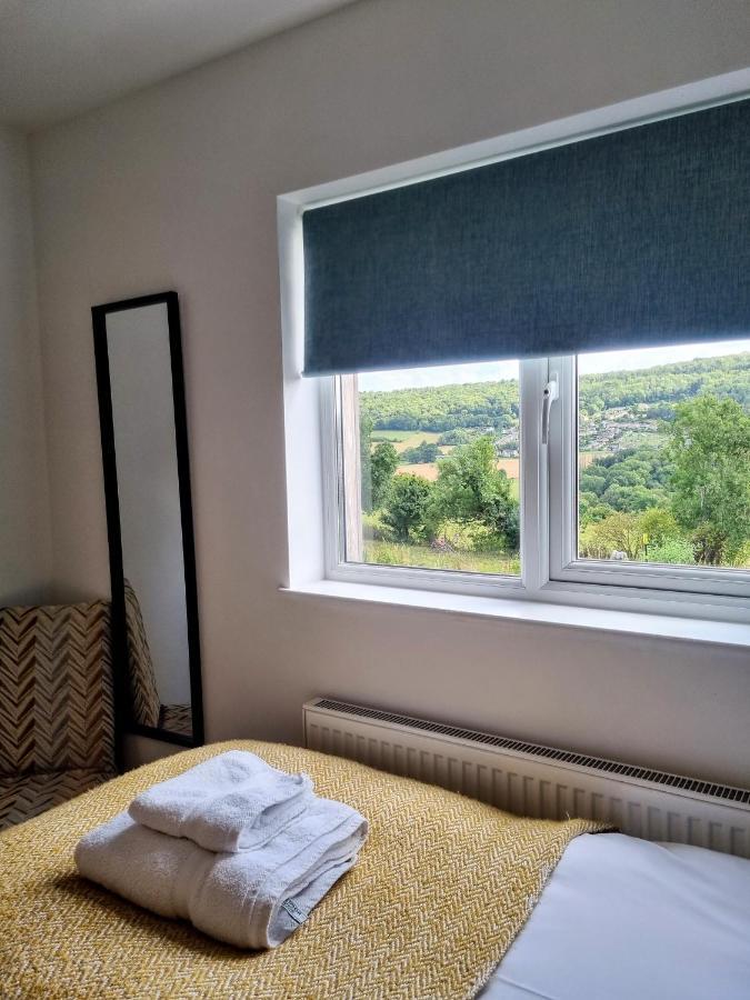 No.2 Bloom Apartments, Бат Екстер'єр фото